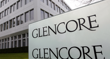 Slump in Commodities Hits Glencore