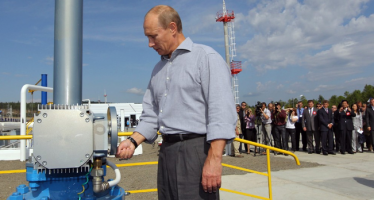 Ruble to Strengthen Further on Rise in Oil Price