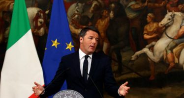Euro Remains Weak on Prospect of Extension to QE Program