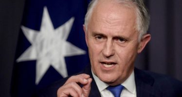 Aussie Loses Sheen as Carry Trade Currency