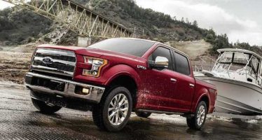 Ford 1Q17 Earnings Dip 35% YoY, Issues Soft FY17 Outlook