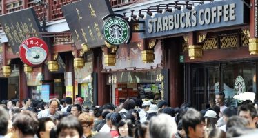 Starbucks Misses 3Q17 Earnings, Trims FY17 Outlook