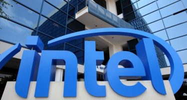 Intel Beats Q3 Estimates, Raises FY17 Rev. Outlook