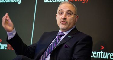 HPE Beats 2Q18 EPS Estimates, Raises FY18 EPS View