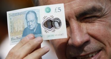 Pound Turns Weak On Poor 1Q18 GDP Growth