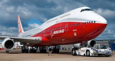 Boeing Beats 2Q18 EPS View, Raises FY18 Revenue Outlook