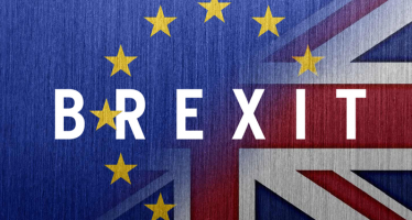 Pound Jumps On Hopes Of a Brexit Delay