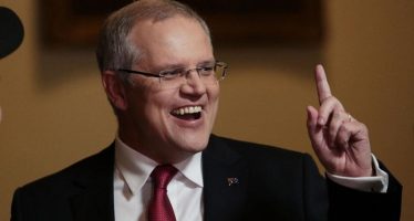 Aussie Rallies on Unexpected Win of Liberal coalition