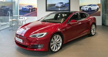 Elon Musk – Tesla will Run Out Of Money in 10 Months