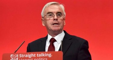 Pound Down As Cross-Party Brexit Talks Fail To Go Forward
