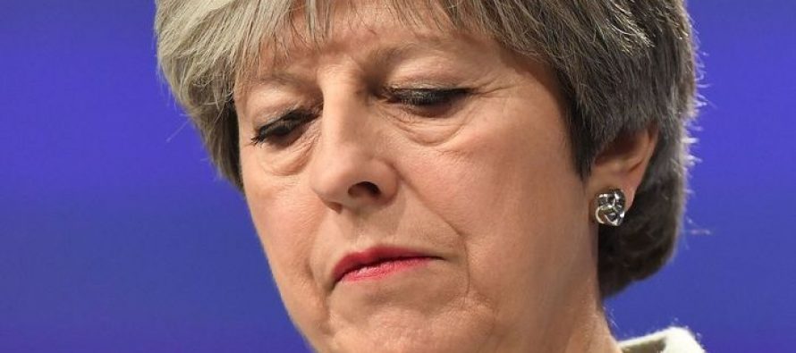 Pound Strengthens On Rumors of Theresa May’s Resignation