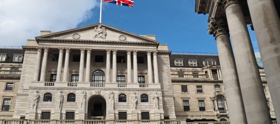 Lack Of Impetus Weakens Pound Against Greenback