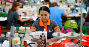 China’s Manufacturing Activity Beats Expectations In September