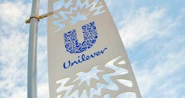 Unilever Stock Plunges 9% on Sales Warning