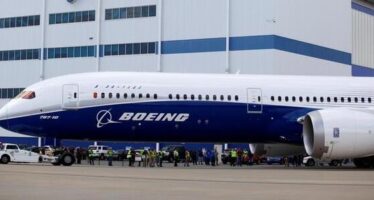 Boeing’s 737 Max Jets Grounded on Electrical System Problem