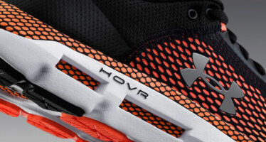 Under Armour Surpasses Q2 Earnings Estimates, Lifts FY21 View