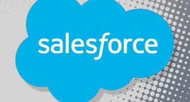 Salesforce Lifts FY22 Revenue Outlook, Issues FY23 View