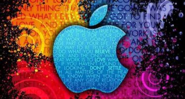 Apple Market Cap Hits $3 Trillion, a First in Corporate History