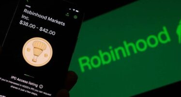 Goldman Sachs Downgrades the Stock of Robinhood to “sell”