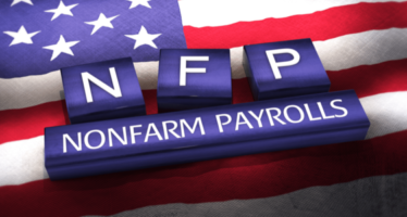US Non-Farm Payrolls Rose by 528K, Defies Recession Worries