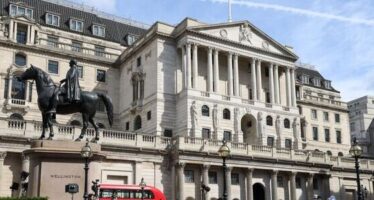 Bank of England Delivers 75bps Rate Hike, Highest in 30 Years