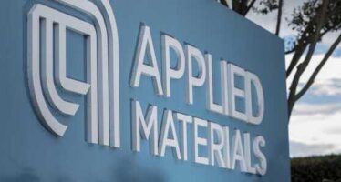 Applied Materials Beat First Quarter Estimates, Lowers Q2 View