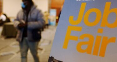US Weekly Unemployment Claims Increased Sharply in March