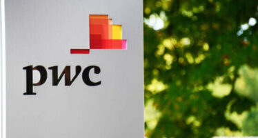 Chainlink and PwC to Foster Enterprise Blockchain Adoption
