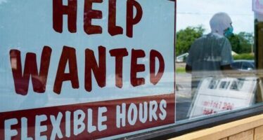US Jobless Claims Rose To 245,000 For The Week Ended April 15