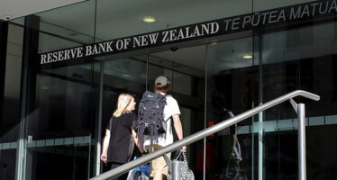 RBNZ Holds Official Interest Rate for 2nd Successive Month