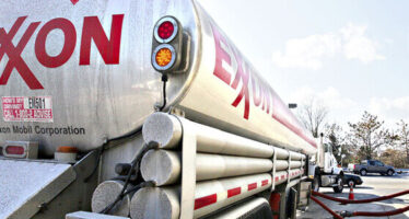 Exxon Rallies as Crude Hit Yearly High of $93 Per Barrel