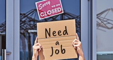 US Unemployment Claims Reaches a Seven-Month Historic Low