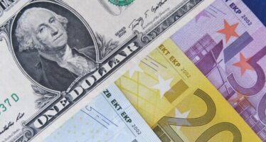 Eurozone Sentix Investor Confidence Inches Lower in October