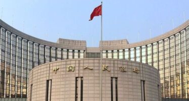 Yuan Remains Weak as BoC Leaves Interest Rates Unchanged