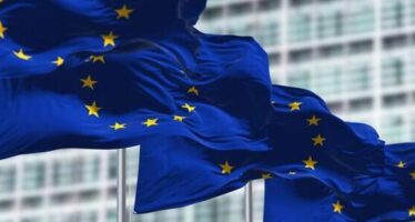 Euro Rallies Against Dollar on Upbeat Eurozone Inflation Data