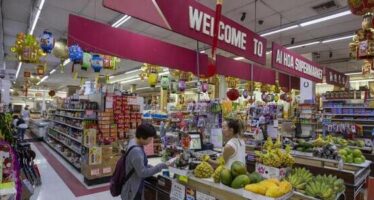 China’s Retail Sales Surged by 2.30% year-on-year in April