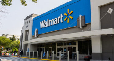 Walmart Beats Q1 Estimates and Issues Solid Q2, FY 2025 View