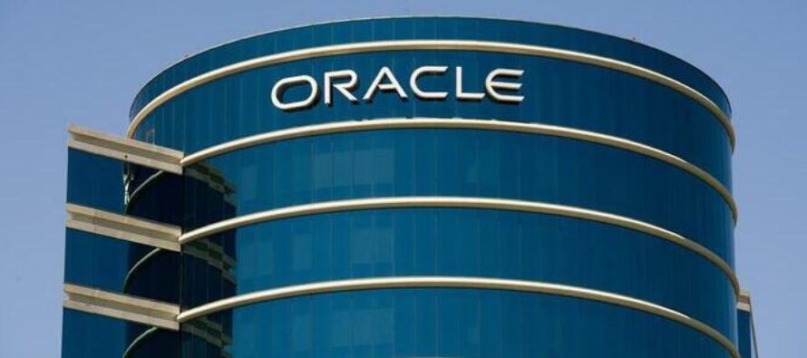 Oracle Reports Q4 Earnings Miss, Issues Strong FY25 Outlook