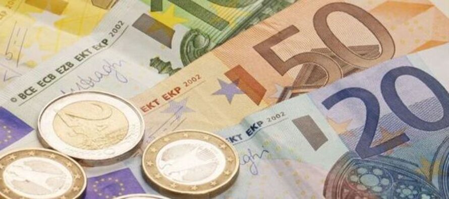 June Eurozone Current Account Surplus Rises to €50.50 Billion